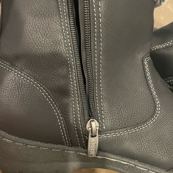 Black Faux Fur Lined Boots by Khombu - Picture 7 of 8